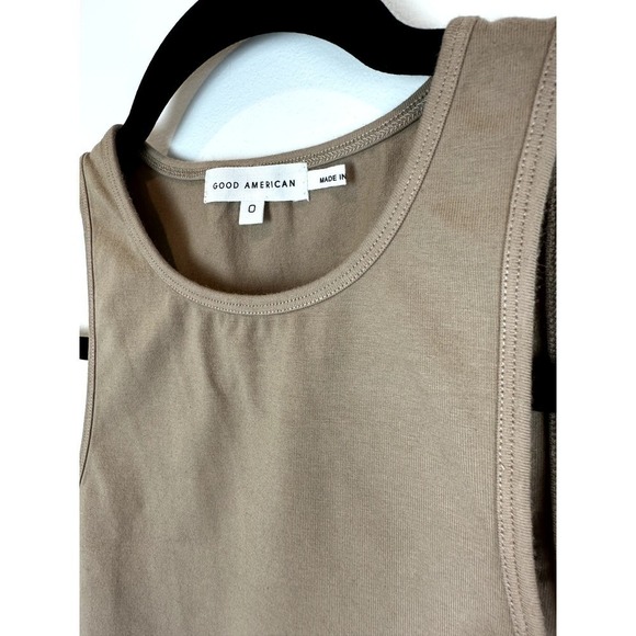 NWT Good American Essential Cut in Crop Top Putty size 0 xs - Picture 3 of 7